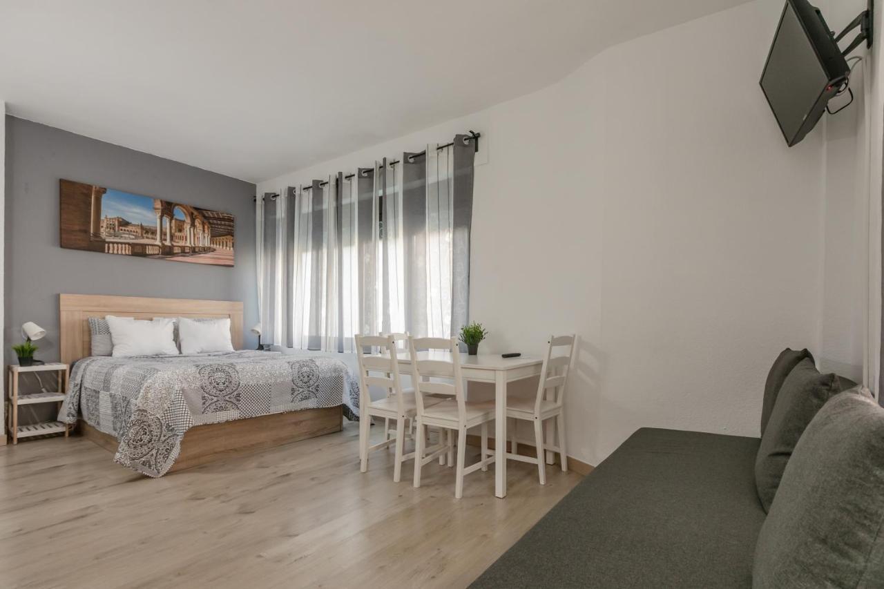 Apartment 213 Hispalis Triana Sevilla Buitenkant foto
